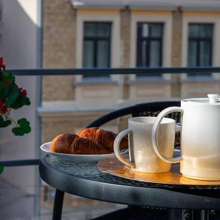Διαμέρισμα Ziedondarza Park One Bedroom With Balcony *