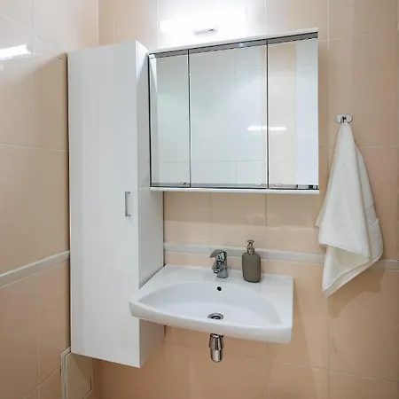 Ziedondarza Park One Bedroom With Balcony Ρίγα