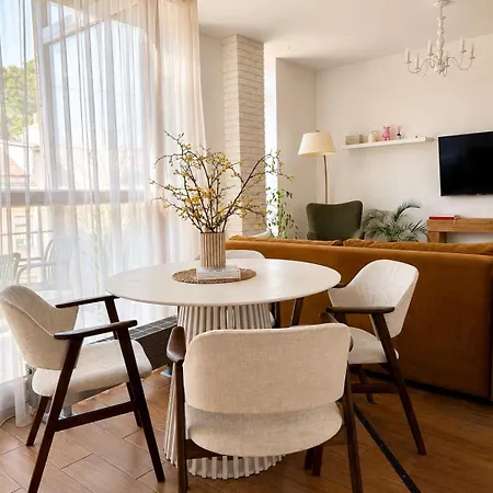 Ziedondarza Park One Bedroom With Balcony * リガ