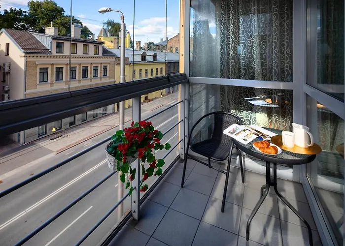 Apartment Ziedondarza Park One Bedroom With Balcony Riga