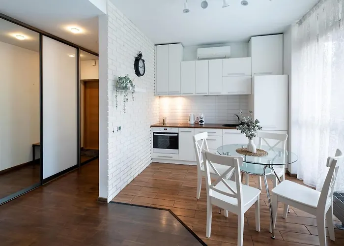 Ziedondarza Park One Bedroom With Balcony *