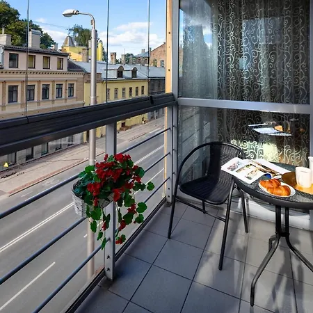 Apartment Ziedondarza Park One Bedroom With Balcony Riga